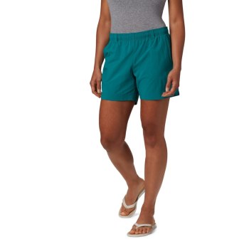 Columbia PFG Backcast Water, Pantalones Cortos Verdes Claro Para Mujer | 614923-RWS